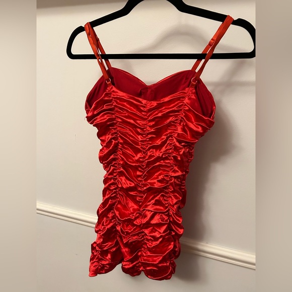 Pinup Couture retro-inspired “Marilyn” swimsuit - Picture 4 of 6